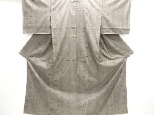 未使用品　花模様織り出し本場泥大島紬着物(9マルキ)